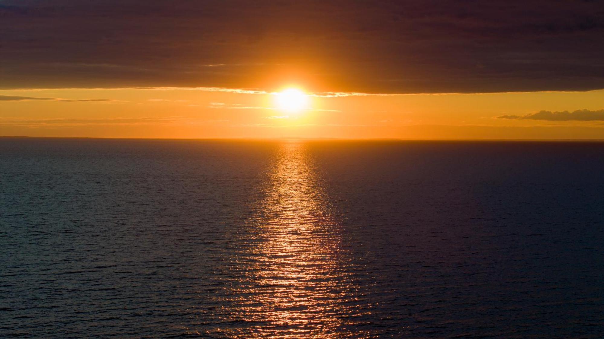 فندق Sun And Sound مونتوك المظهر الخارجي الصورة